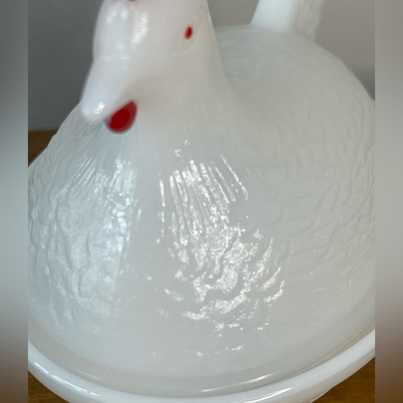 Vintage opalescent milk glass Hen on nest 2 piece possible Westmoreland 4.25” - Picture 4 of 10